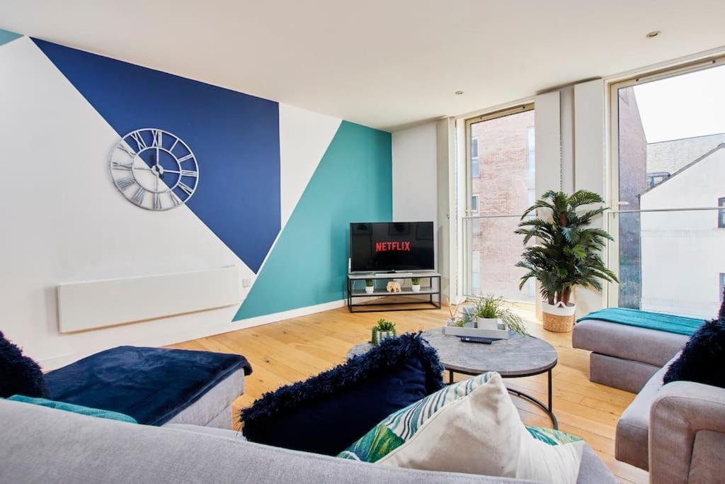 Swanky City Centre Apartment Лінкольн Екстер'єр фото